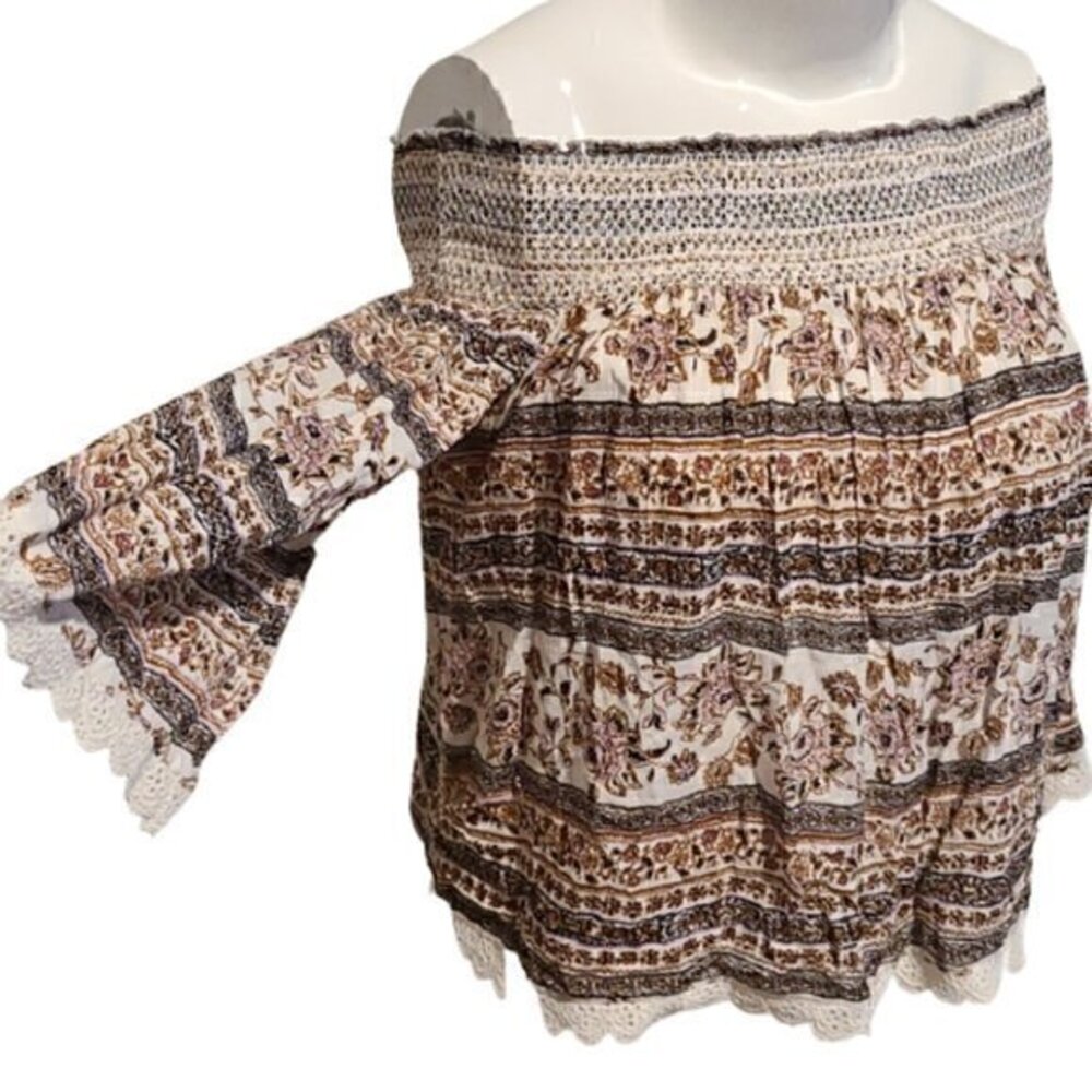 [En Creme] Off the Shoulder Top - Size S